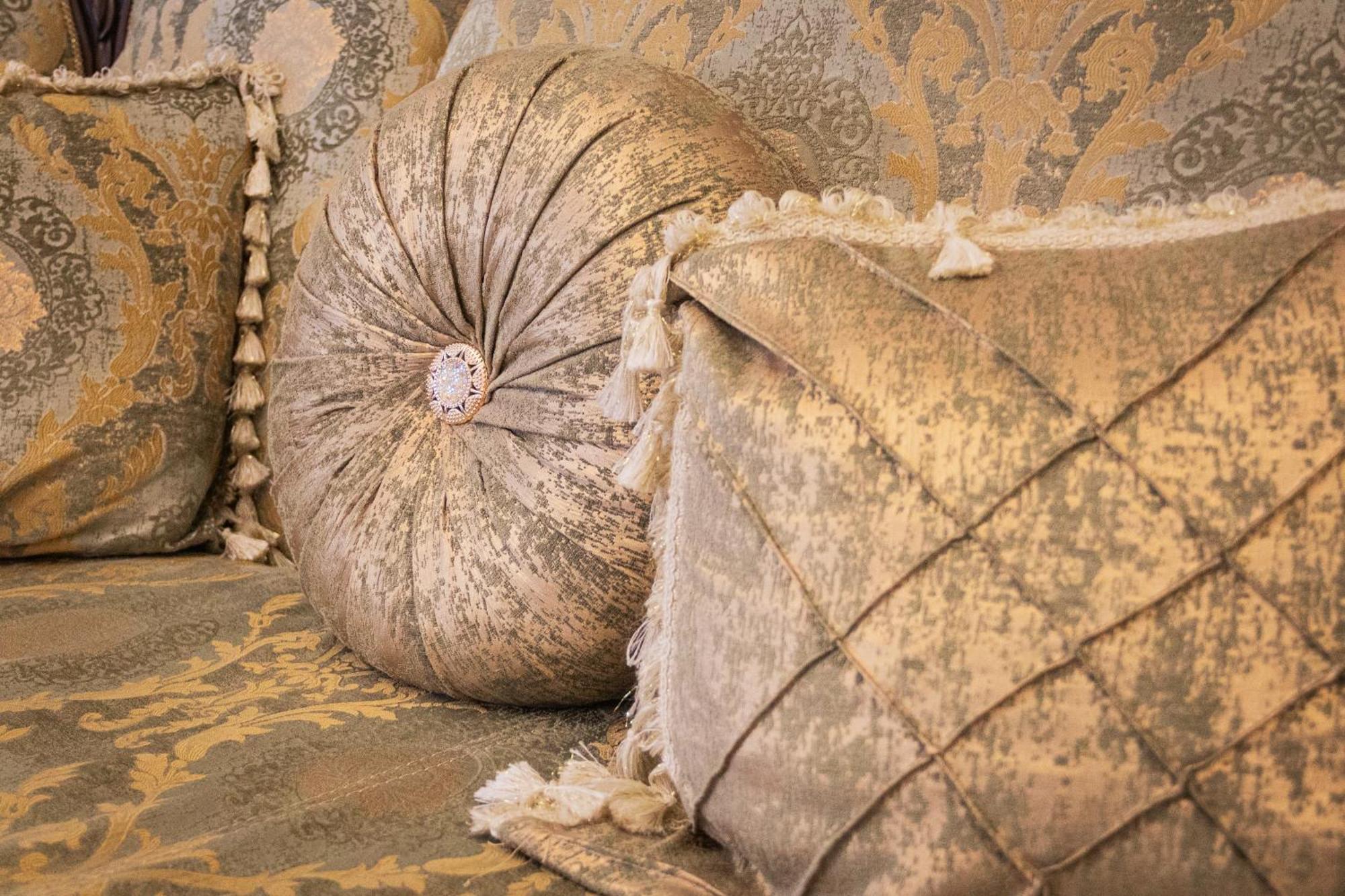 Central Luxury Antique Apartment 바르나 외부 사진